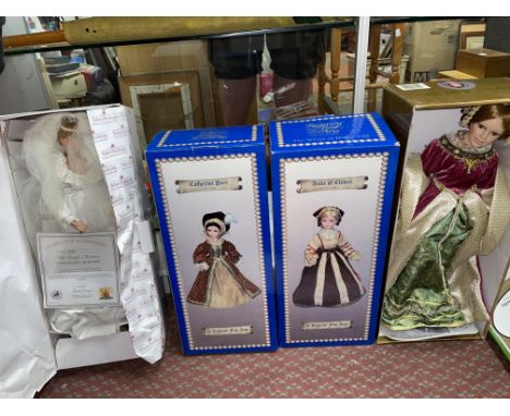 BOXED CERAMIC DOLLS - CATHERINE PARR, ASHTON DRAKE DOLL AND OTHERS 