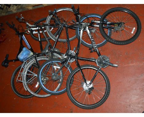 POLICE > 4 bicycles [NO RESERVE] [VAT ON HAMMER PRICE]