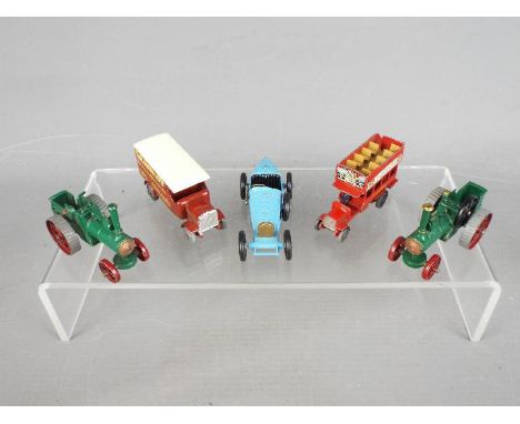 Matchbox Models of Yesteryear - Five unboxed early Matchbox Models of Yesteryear. Lot contains #1 Allchin Traction Engine (x2