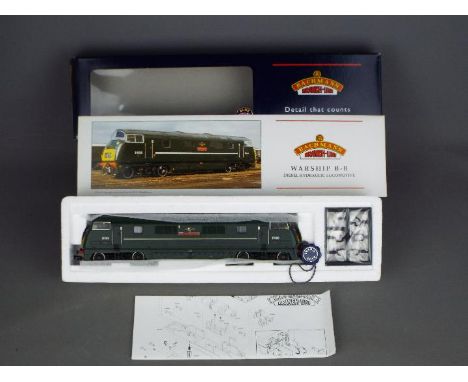Bachmann - A boxed Bachmann OO gauge #32-055 Class 42 Warship Diesel Locomotive Op.No.D800 'Sir Brian Robertson' in BR Green 