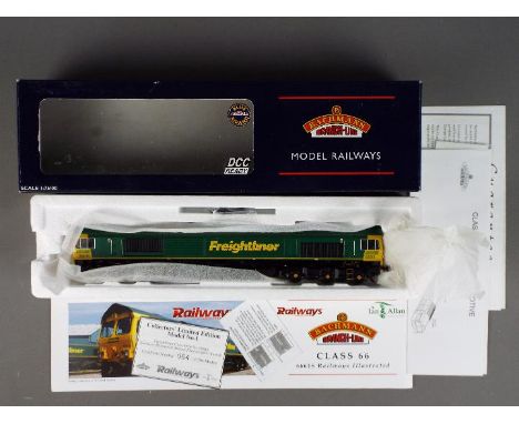 Bachmann - A boxed Bachmann DCC READY OO gauge #32-726Y Limited Edition 'Railways Illustrated' Class 66/6 Diesel Locomotive O