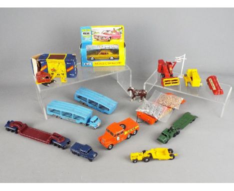 Matchbox - A collection of predominately unboxed Matchbox diecast vehicles. Lot includes a boxed Matchbox King Size K21 Mercu