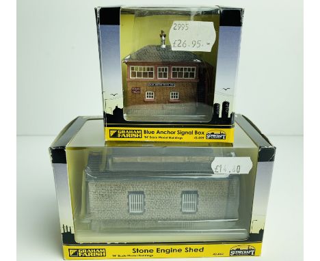 Graham Farish N Gauge Scenecraft Buildings Signal Box &amp; Engine Shed Both Boxed