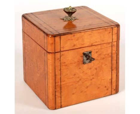 A MAPLE AND LINE INLAID TEA CADDY OF CUBE FORM WITH BRASS FLOWER FINIAL, 13CM W, 19TH C, RESTORED 