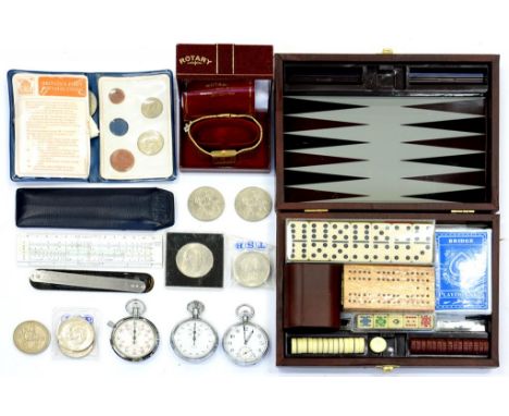 TWO SMITH'S CHROMIUM PLATED STOPWATCHES, ANOTHER WATCH, A ROTARY GOLD PLATED WRISTWATCH, GAMES COMPENDIUM, ETC 