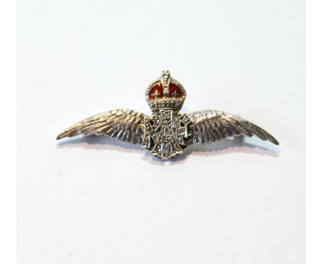 RAF sweetheart brooch, enamel and diamonds, in white gold, 9ct, 4.1g.