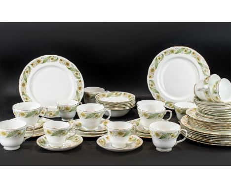 Duchess 'Greensleeves' Dinner/Tea Service, comprising 9 x large dinner plates, 9 x cake/sandwich plates, 6 x side plates, 7 t