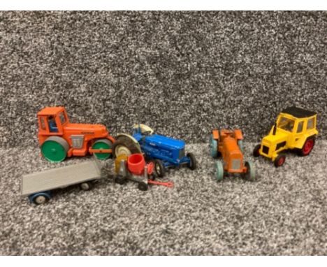 Corgi and Dinky Toys die cast vehicles to include Aveling Barford Diesel Roller no 279 and others x6