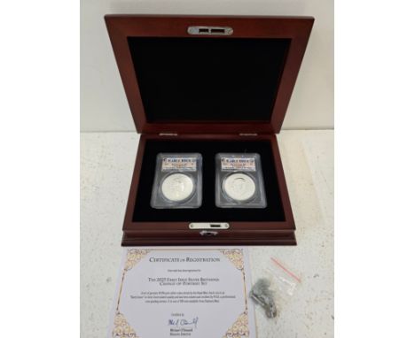 The Danbury Mint - 'The 2023 Early Issue Silver Britannia Change-of-Portrait Set', comprising of 2023 Queen Elizabeth II 1oz 