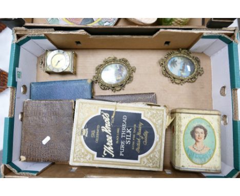 A mixed cllection of items to include: Cased Cutlery sets, small carriage clock, tin box etc 