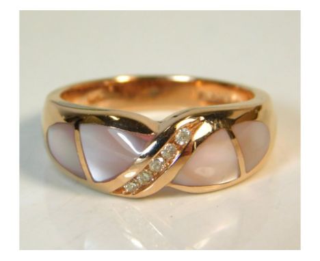 A 14ct pink gold Rubin Arthur ring set with mother of pearl &amp; diamond, size O/P, 5.7g