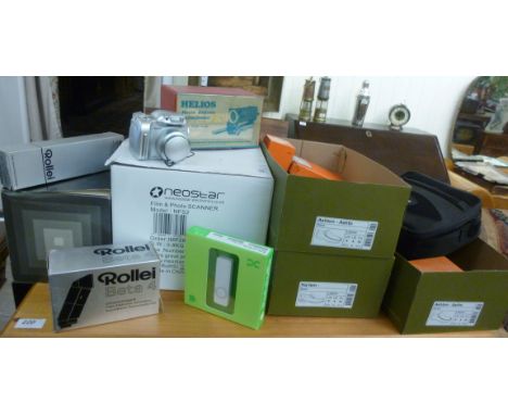 Photographic equipment: to include a Neostar slide viewer; and a Super Swinger Polaroid Land camera        CA