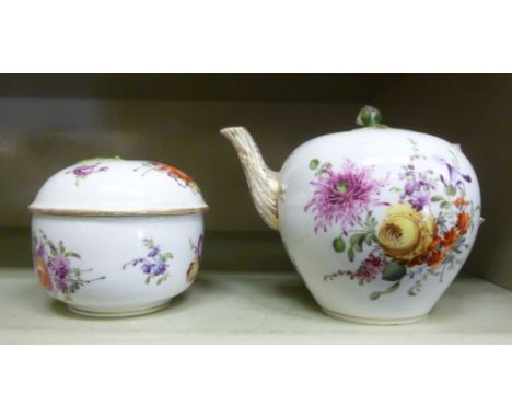 20thC Meissen porcelain, viz. a covered sugar basin and a bullet shaped teapot, decorated with flora and gilding       OS1