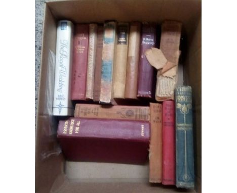 SMALL CARTON OF VINTAGE BOOKS
