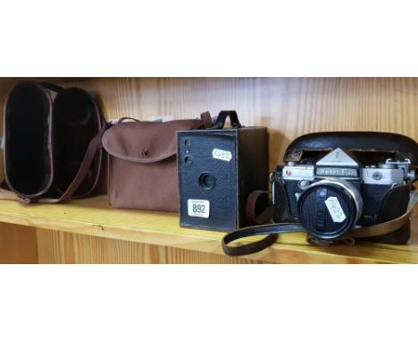BROWNIE BOX CAMERA &amp; PETRI FLEX REFLEX CAMERA WITH 55MM LENSE IN CASE &amp; AN EMPTY BINOCULAR CASE