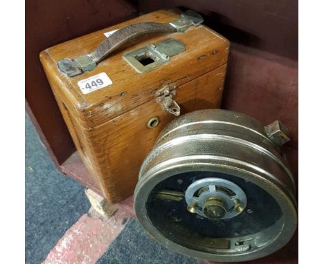 IMPERATOR TOULET MARTENS VINTAGE PIGEON RACING TIMER CLOCK
