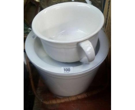 WHITE CERAMIC SLOP BUCKET WITH HANDLE &amp; WHITE CHAMBER POT
