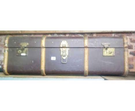 WOOD CANVAS TRAVEL TRUNK