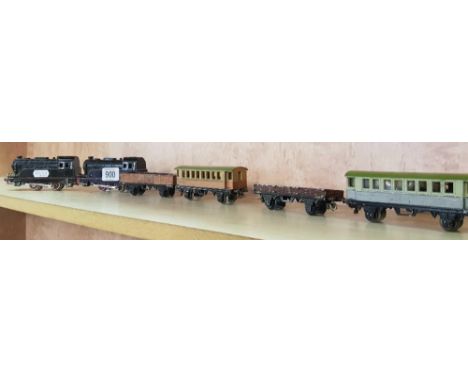 2 VINTAGE OO ITALIAN LOCOMOTIVES &amp; 4 PIECES OF ROLLING STOCK