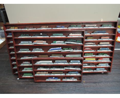 100 Prado N gauge model locomotives and display case along with accompanying magazines