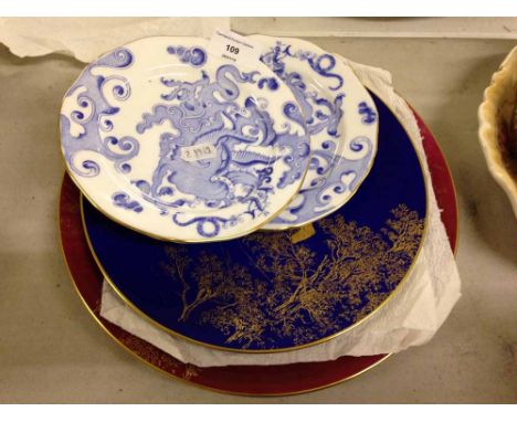 4 pieces of Worcester to include 2 Cathedral plates & 2 blue dragon pattern.