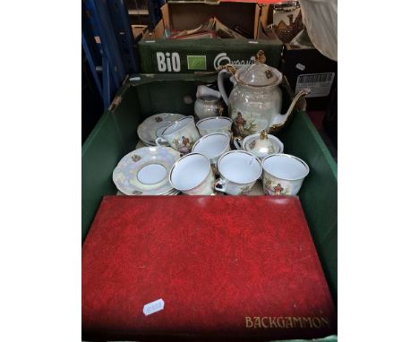 A vintage Polish Chopiez tea set together with a backgammon set. 