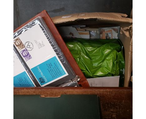 A collection of 200 first day covers dating from 1950 to 1980 including 26 Silver Jubilee and a collection loose world stamps
