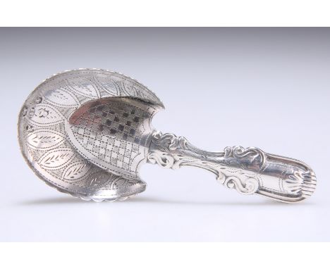 A GEORGE IV SILVER CADDY SPOON,&nbsp;by&nbsp;John Bettridge, Birmingham 1824, the crescent shaped bowl with leaf engraving. 8