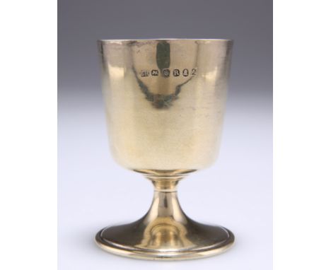 A GEORGE III SILVER GILT TRAVELLING GOBLET,&nbsp;by Solomon Hougham, London 1812, plain squat form, the tapering bowl raised 