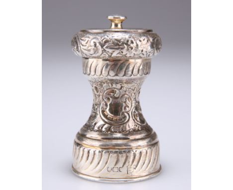 AN EDWARDIAN SILVER PEPPER GRINDER,&nbsp;by Walker &amp; Hall, London, date letter rubbed, the waisted body chased with scrol