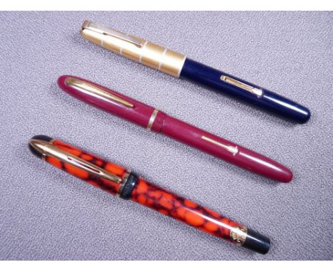 WATERMAN - Modern 1990s red marble Waterman Phileas fountain pen from the first series with gold trim and two tone steel nib 