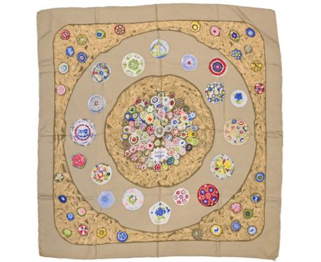 Twill scarf "Sulfides & Presse - papiers" HERMES 90 cm scarf in twill silk, beige background and beige frame, signed Caty Lat