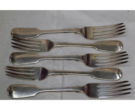 Five Victorian silver table forks of fiddle back pattern bearing crests to reverse of terminals, London 1840/49, Robert Walli