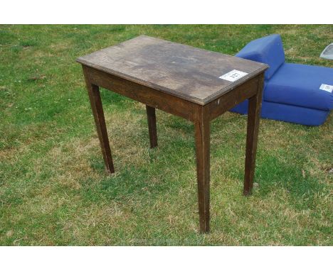 An Oak side table 33" long x 18 1/2" wide x 29 1/2" high.