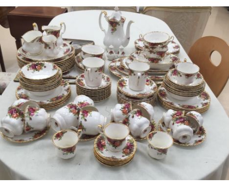 A Royal Albert Old Country Roses tea service/dinner service