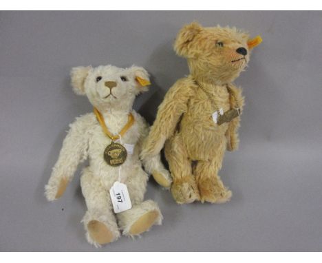 Two Steiff Limited Edition teddy bears, one with growler