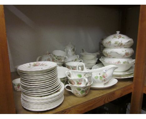 Wedgwood Apple Blossom dinner, tea and coffee service, comprising: three tureens, two meat dishes, fourteen dinner plates, tw