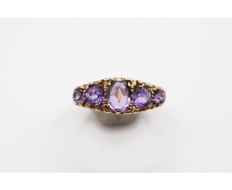 9ct Gold Victorian Amethyst set ring Size O. 5g total weight 