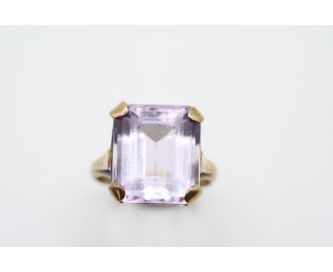 Large Emerald Cut Amethyst 9ct Gold Cocktail ring 16mm Size M. 5.89g total weight 