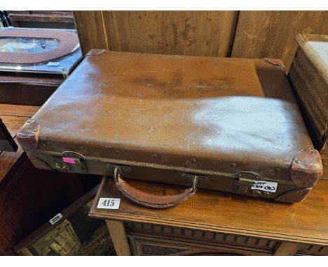 Vintage Brown Travelling case / Attache case 
