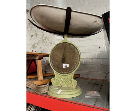 A set of vintage Salter baby scales/ infant weighing machine No 50J. 