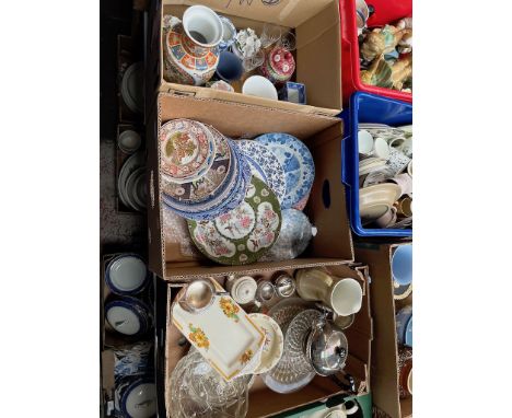 3 boxes of assorted pottery, plates and ornaments, plated cruet, including jasper ware, Aynsley, willow pattern plate, Midwin