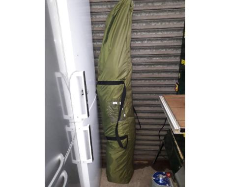 A large Quest leisure pop up tent/gazebo, 10ft x 10ft.Unfortunately there is no label on the bag, the gazebo is too big to ta