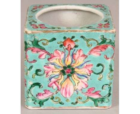 A CHINESE TONGZHI MARK & PERIOD TURQUOISE GROUND FAMILLE ROSE PORCELAIN WATER POT, the sides of the square section body paint