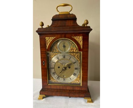 A fine quality 18thC mahogany bracket clock by John Baker of Hull, with double fusee movement, verge escapement, brass face a