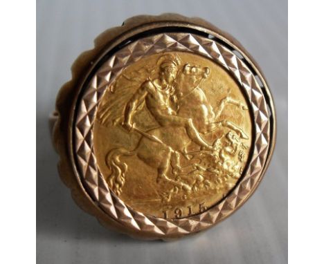 A George V half-sovereign, 1915, mounted on a 9ct yellow gold signet ring, size S, 9.85g 