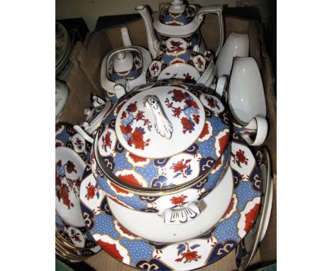 An extensive Spode ' Shima ' pattern dinner, tea and coffee serviceIncludes:Teapot, coffee pot, sugar bowl & lid2x sauce boat