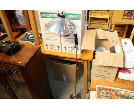 An adjustable standing lamp 