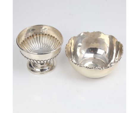 2 early 20th century silver bowls, makers include Colen, Hewer Cheshire, and Walker & Hall, largest diameter 10cm, 4.7oz tota