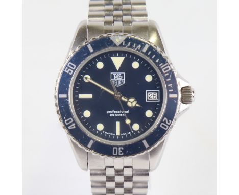 TAG HEUER - a stainless steel Professional 1000 Diver 200M quartz wristwatch, ref. 980.613B, blue dial with luminous dot and 